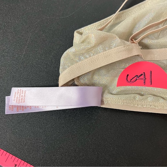 Savage X Fenty bralette tan gold shiny silver womens medium front closure - Picture 11 of 12
